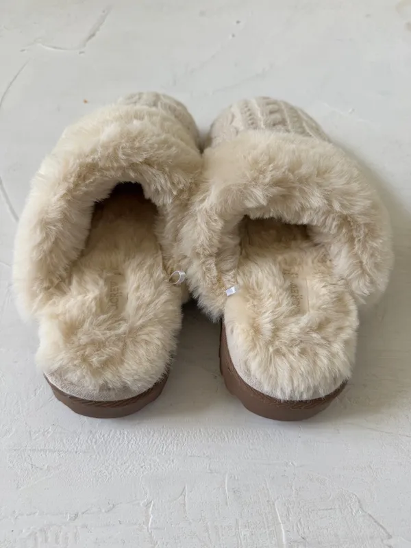 J CREW Cable-knit scuff slippers Size 8 NWOT - Image 6
