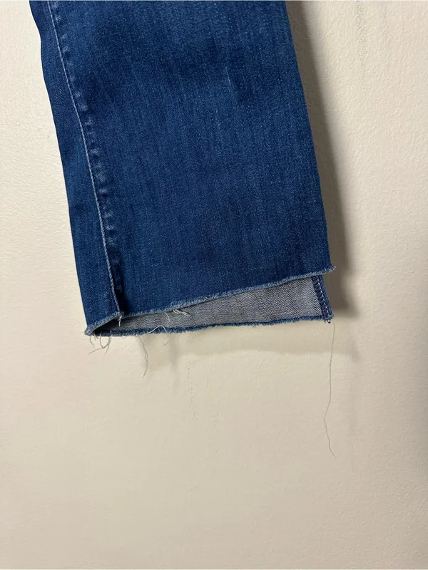 Mother The Insider Crop Step Fray Jeans Women’s Sz 27 - Image 4