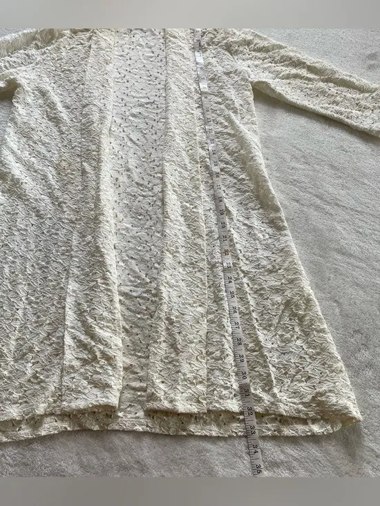 Eve & Maddie Oversized Lace Cardigan size S - Image 2