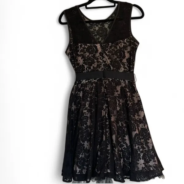 dj jaz dress 4 black lace sleeveless evening cocktail size 12. - Image 2