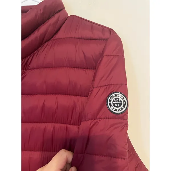 Abercrombie & Fitch Dark Red Puffer Jacket Logo Lightweight Size XL - Image 6