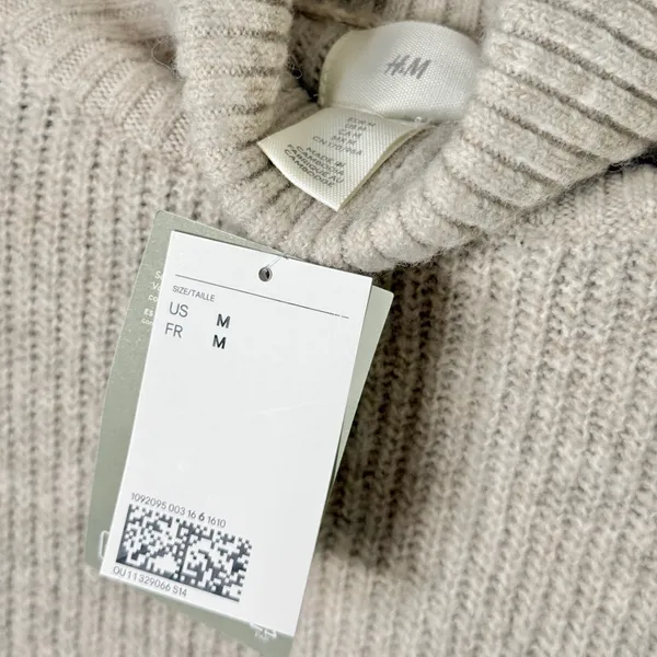 NWT H&M Wool Rib Knit Turtleneck Sweater Grey Oatmeal Women’s Size Medium - Image 7
