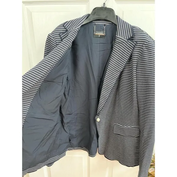 T TAHARI Blazer Size 14 Navy Striped Notched Lapel Jacket Pearl Buttons NEW - Image 10