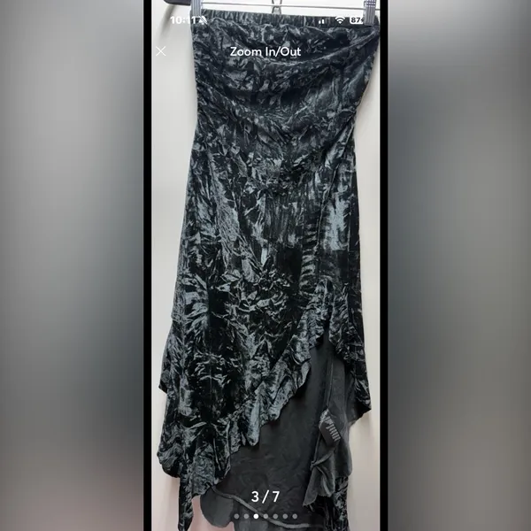 Silence & Noise Luna Velvet Strapless Ruffle Skirt/Dress. Size Small - Image 3