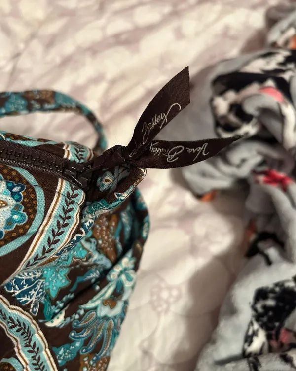 Vera Bradley Duffel Bag - Image 2