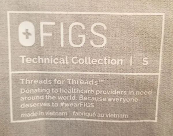 {S} FIGS Technical Collection Casma Top - Image 9