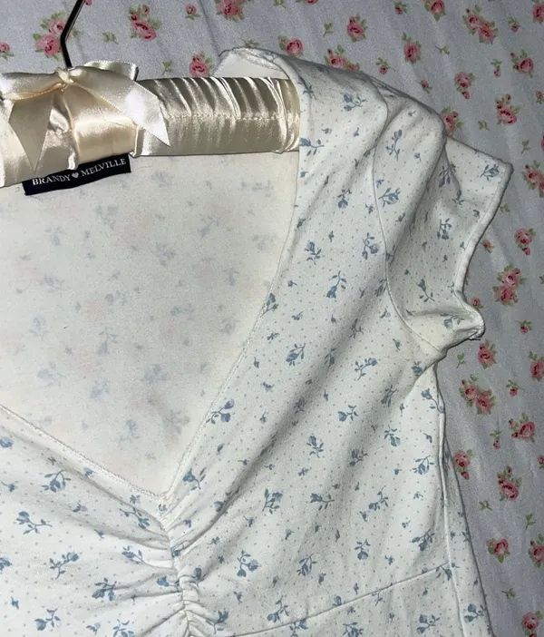 Brandy Melville Floral Top - Image 2