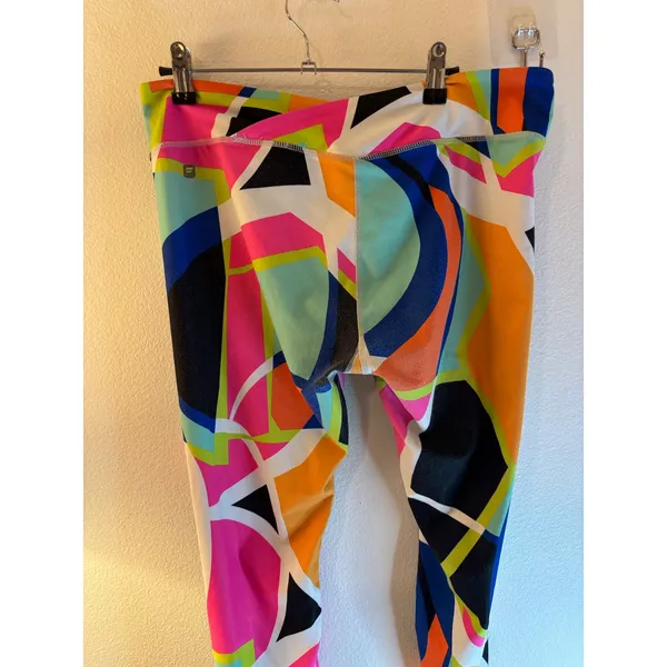 Fabletics Geometric Abstract Print Cropped‎ Leggings Crossover Waist Multi-Color - Image 3