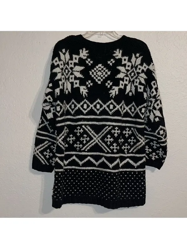Vintage Black White Snowflake Sweater Fair Isle 90s classic, winter, vacay - Image 5