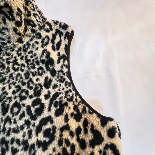 Chaps Ralph Lauren Leopard Fleece Vest Cozy Mob Wife Indie Sleaze Sz L Cabincore - Image 5