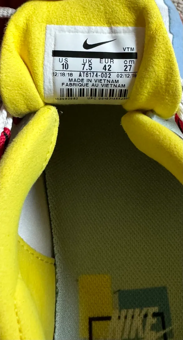 Nike Air Max 270 React Shoes - Image 4
