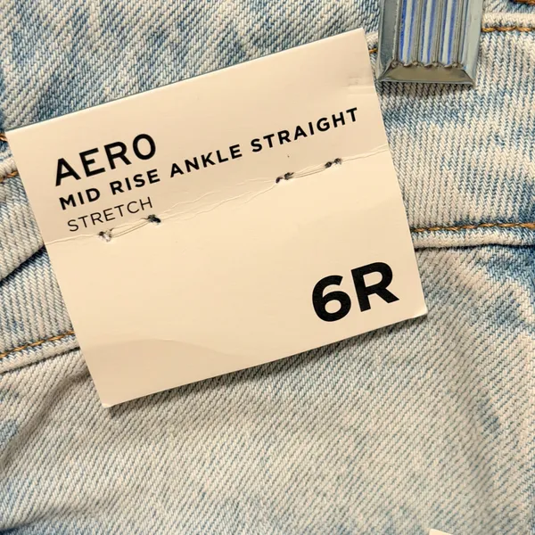 AEROPOSTALE Jeans Sz 6R Light Wash Distressed Ankle Straight Leg‎ Stretch - Image 6