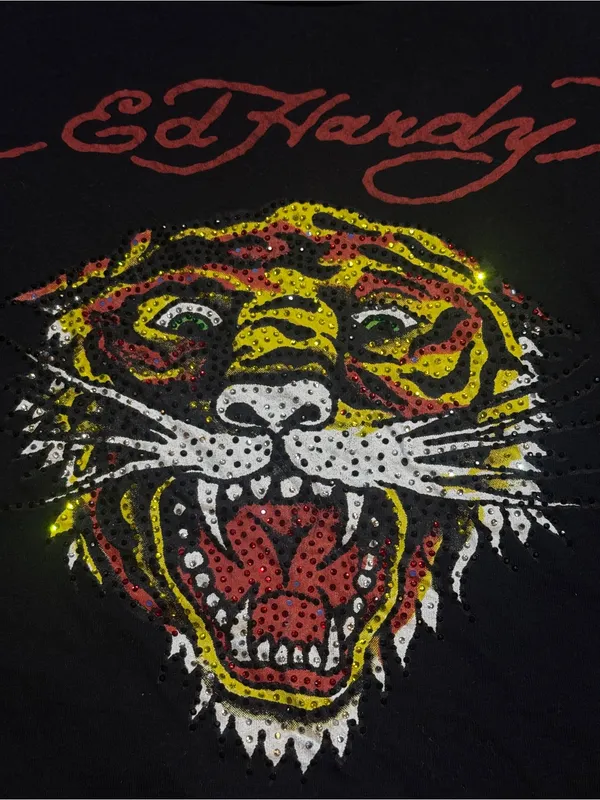 Ed Hardy Black Crop Tee with Multicolor Tiger Graphic - Image 3