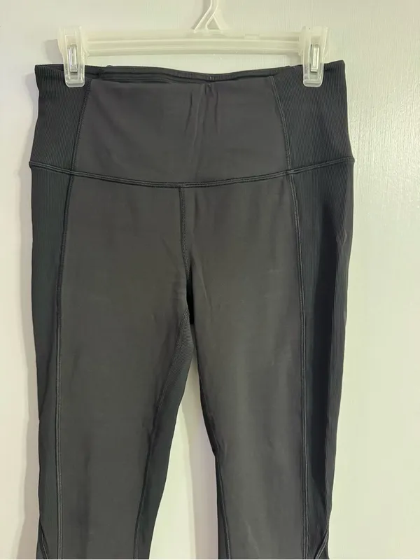 Lululemon Athletica Black High-Rise Workout Yoga Leggings Size 8 - Image 6