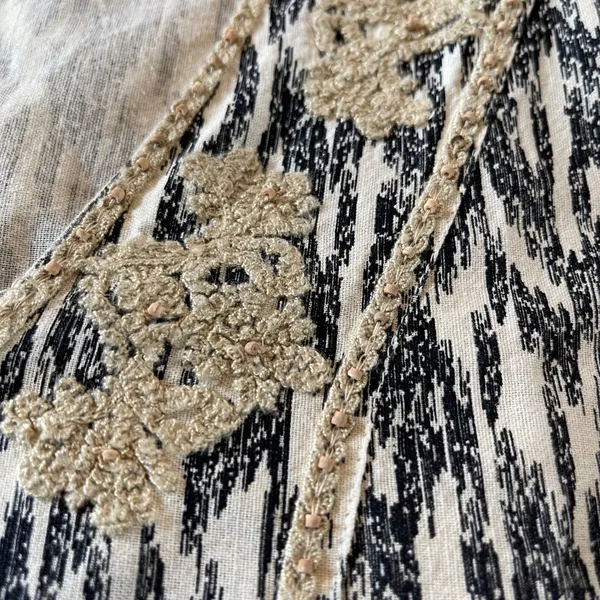 Zara Mini Dress Womens Medium‎ Black White Boho Embroidered V-Neck Ikat Babydoll - Image 9