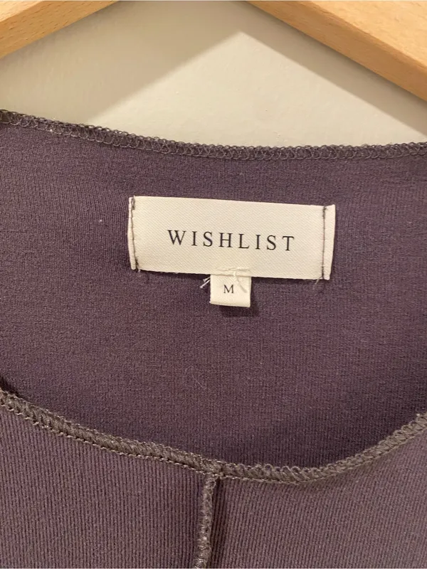 Wishlist Purple Long Sleeve Seam-Front Top Size Medium - Image 2