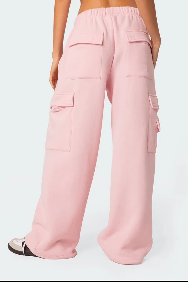 Edikted NWT Baby Pink Wide Leg Cargo Sweatpants (S) - Image 6