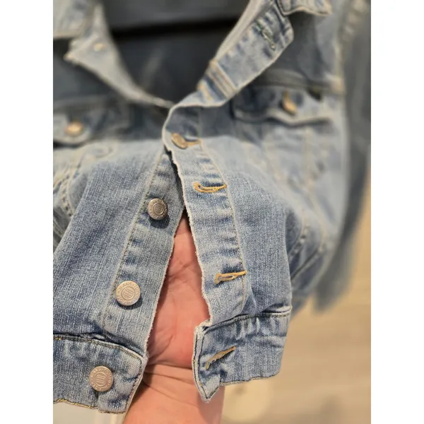 Tommy Hilfiger Tommy Jeans M Cropped Denim Trucker Y2K Jacket Womens Light Wash Blue Jean - Image 5