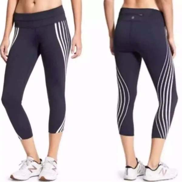 Athleta Gel‎ Sonar Navy White Striped 21" Capri Leggings Size XXS - Image 2