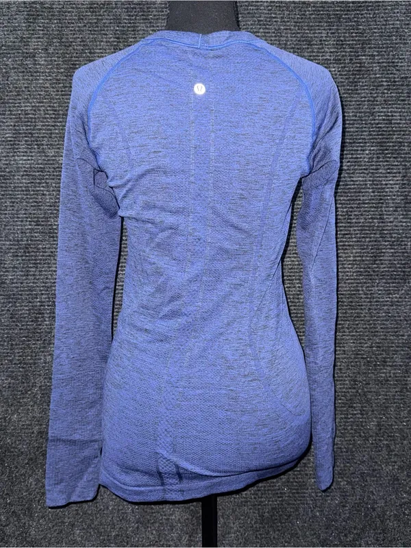 Lululemon Swiftly Tech Long Sleeve Shirt Crew Heather Blue Sz 6 EUC - Image 3