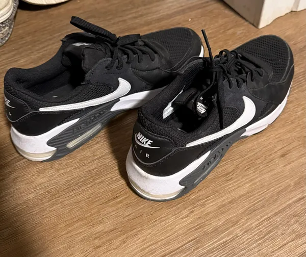 Nike Women’s Air Max - Image 2
