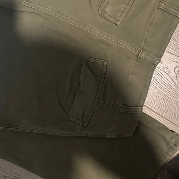 TNA Khaki Utility Pants Green Size 2 - Image 5