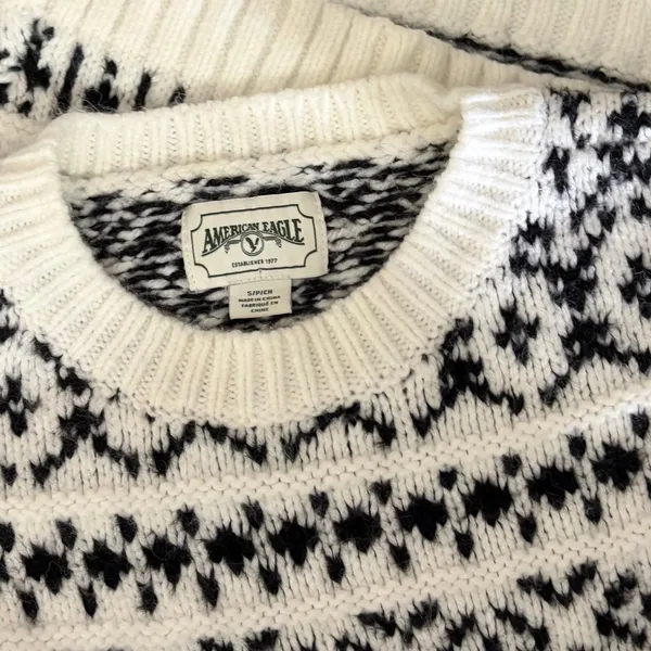 AMERICAN EAGLE Outfitters Fairisle Crew Neck Sweater Black White Fair Isle Small - Image 12