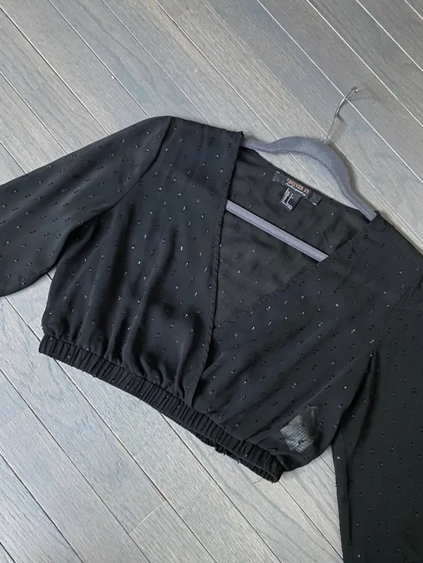 Forever 21 contemporary mesh crop top with bell sleeve - Image 7