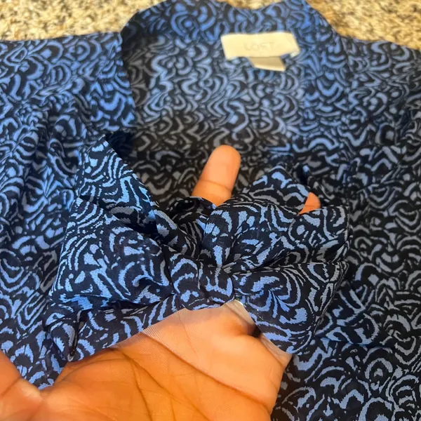 LOFT‎ Blue Black Patterned Button Up Shirt Women's Size L 3/4 Sleeve - Image 3