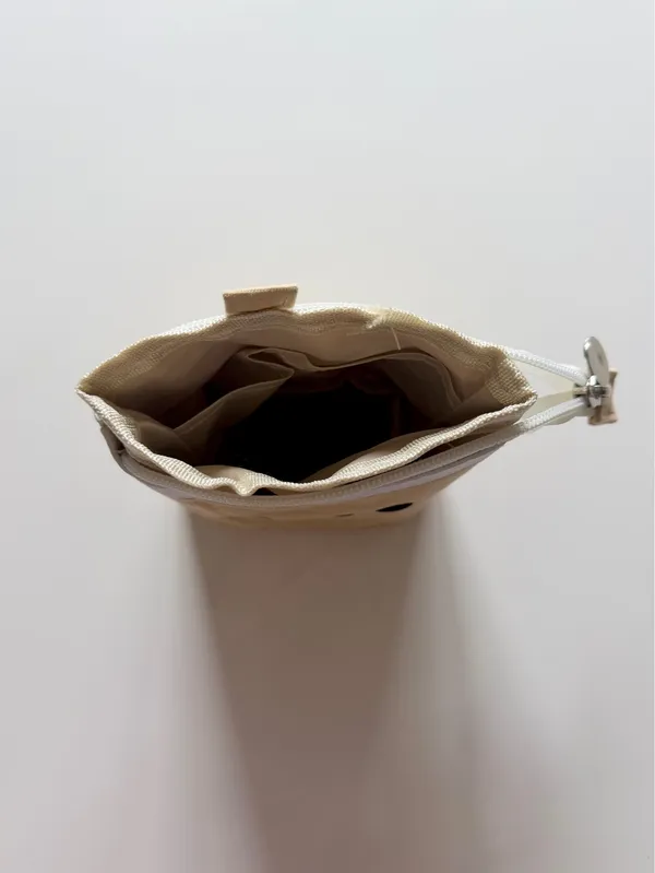 summerfield tea bar boba milk tea pouch, folds into smaller size and has pockets inside, brand new - Image 4