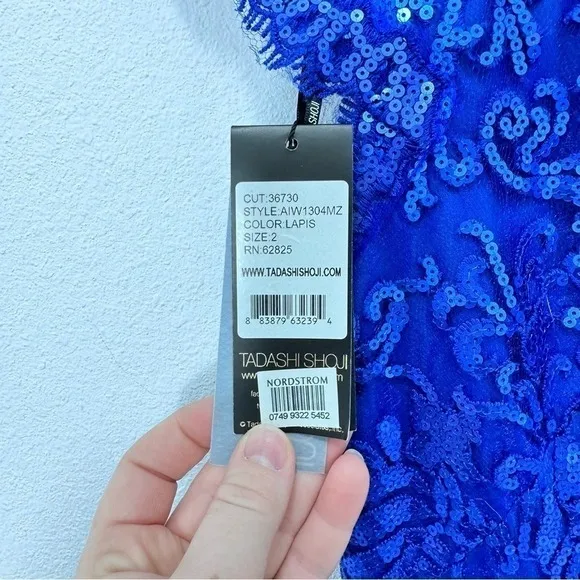 Tadashi Shoji Bright Cobalt Blue Embroidered Lace V Neck Sequin Cap Sleeve‎ - Image 2