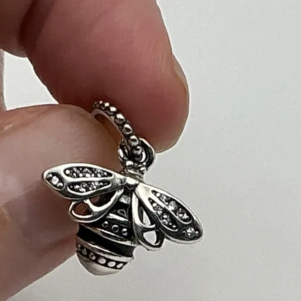 Pandora 398840C01 Sparkling Queen Bee Pendant Sterling Silver CZ Retired - Image 14
