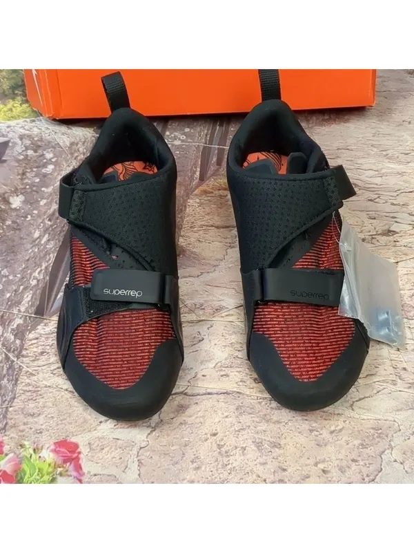 NIKE superego cycling shoes size 7 - Image 2