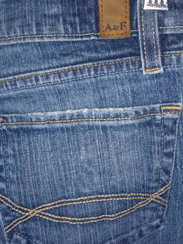 Abercrombie Fitch 28x30 2S Stretch Dark Wash Jeans Short - Image 6
