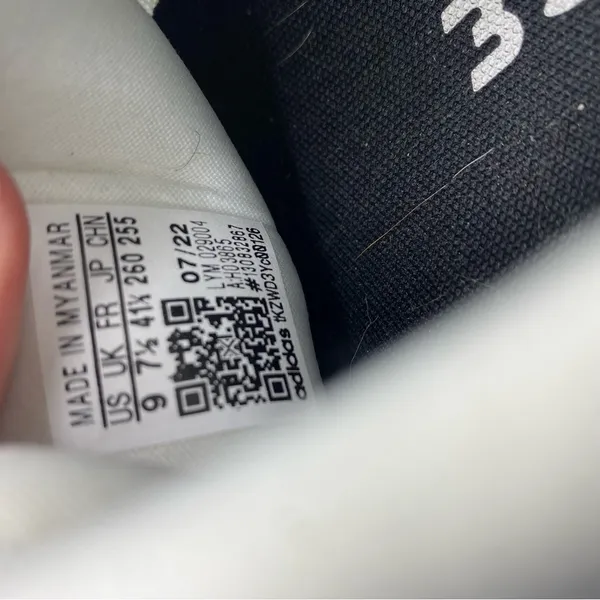 Adidas Womens 9 Running Shoes White Black Edge Lux‎ 5 Athletic Sneakers Jogging - Image 6
