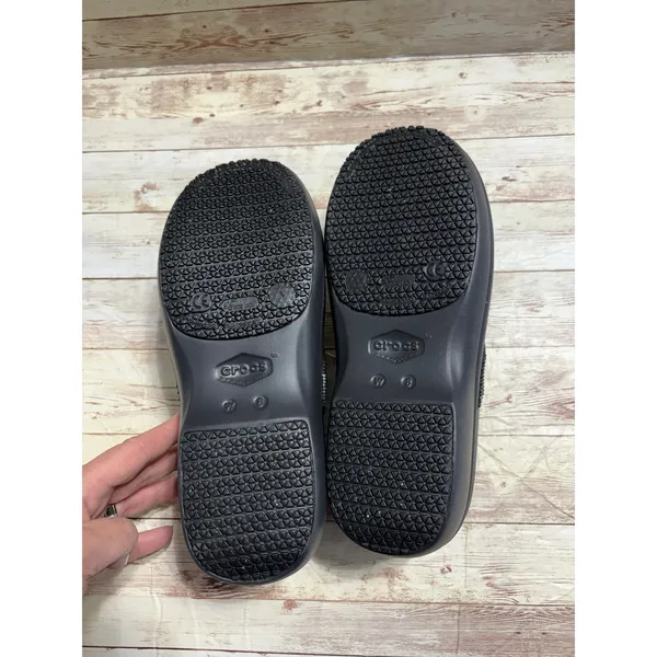 Crocs Dual Comfort Clogs Women's Size 8 Nursing Healthcare Black - Image 7