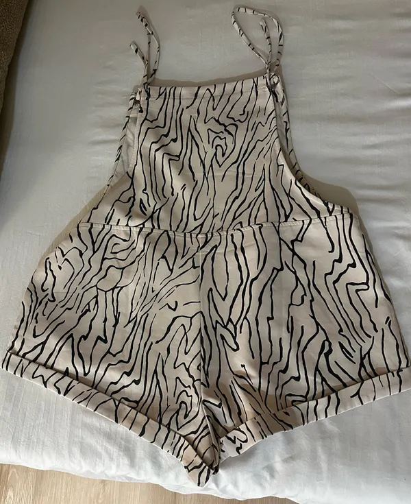 Princess Polly Utopia Romper - Image 3