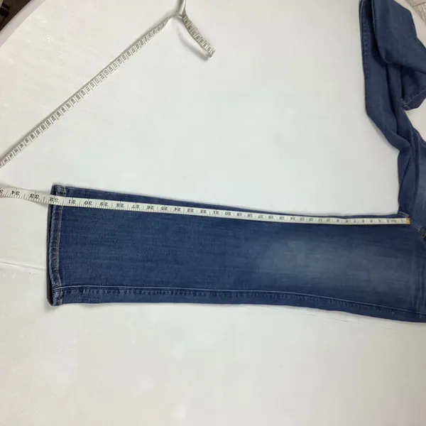 7 For All Mankind Skinny Jeans Size 27 Medium Wash New with Tag - Image 11