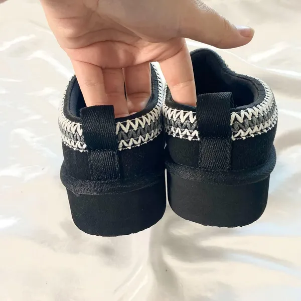 NEW Fitory Suede Black Cozy Platform Embroidered Clog Slippers / Mules US 6 - Image 4