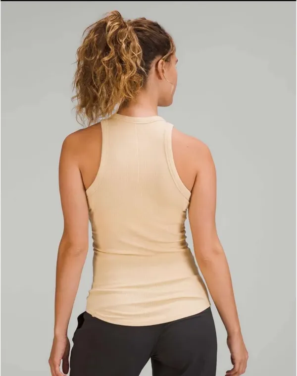 Lululemon Hold Tight Tank Top in Prosecco Size 2 - Image 2