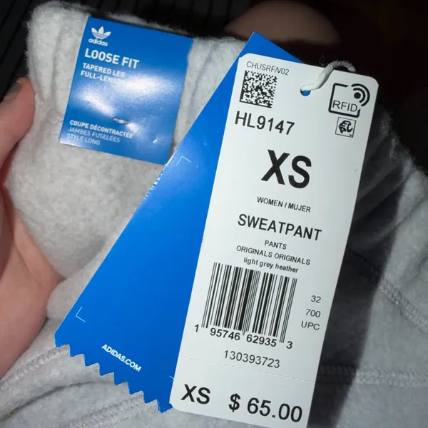 NWT adidas Originals Loungewear Sweat Pants Light Gray Heather - Image 5