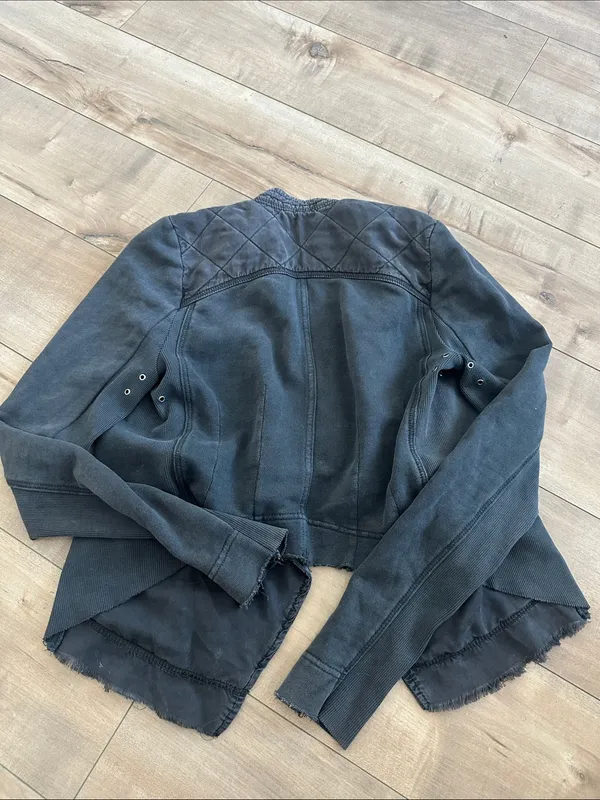 Free People Distressed Charcoal Gray Wash Cotton Shrunken Moto Jacket Size S - Image 12