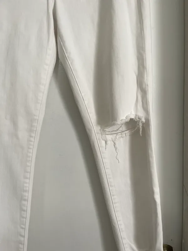 American Eagle Jeans  - Image 5