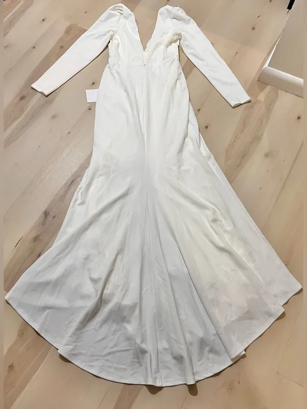 Lulus NWT Medium Stunning White Long Sleeve Mermaid Maxi Wedding Dress Bride - Image 8