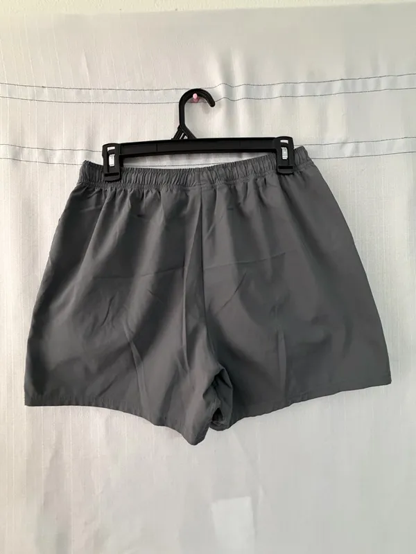 Gymshark Gray Athletic Running Shorts Women’s Size M Excellent Condition(A553) - Image 8