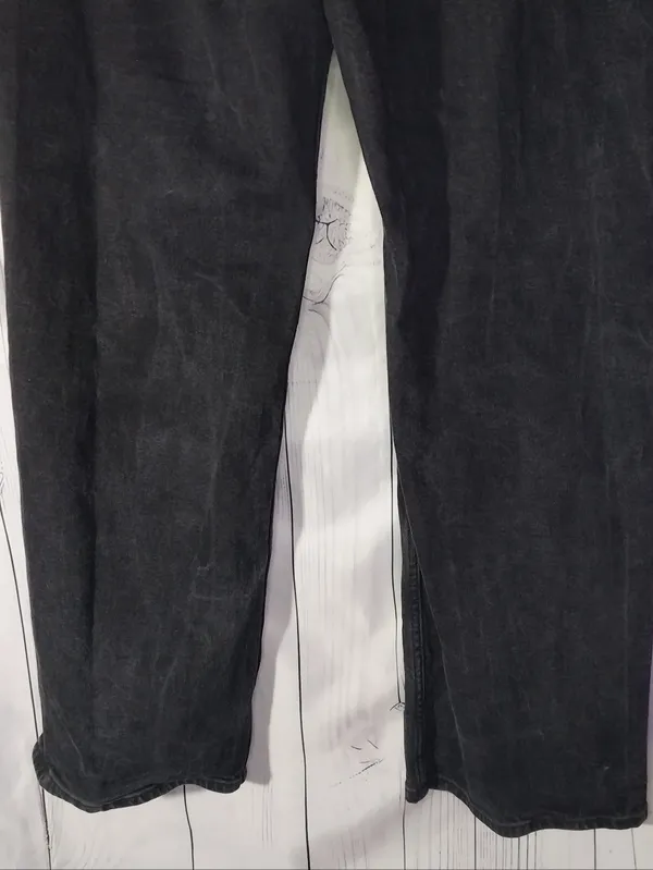 Abercrombie Washed Black 90's Relaxed Fit High-Rise Minimalist Jeans - Image 9