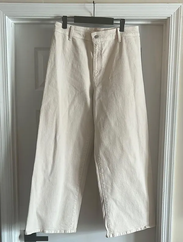 Universal Threads NWOT Cream Wide-Leg Ankle Jeans - Image 2