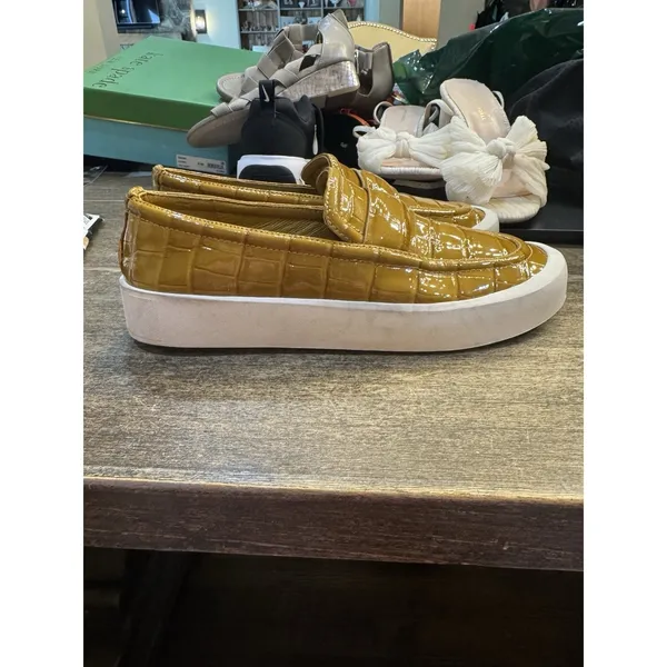 Vince Women's Ghita Golden Leather Loafer Size 6.5 Yellow‎ Brown Croc Embossed - Image 6