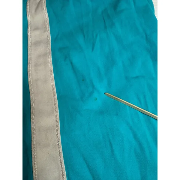Lululemon Halter Top Tank Athletic Teal Blue White Built In Bra‎ Size 8 no pad - Image 3