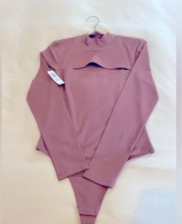 Varo Contour Bodysuit - Image 2